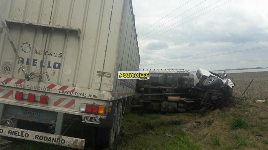 21766343_1535743136485190_9054776315637199804_n