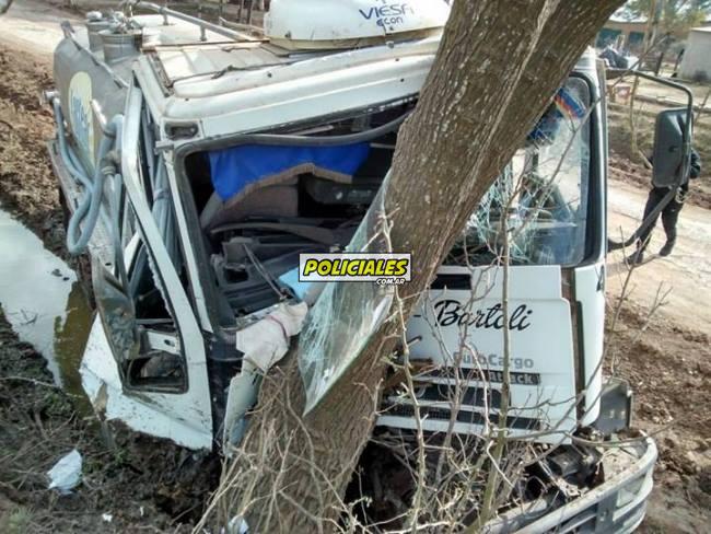 accidente camión campo