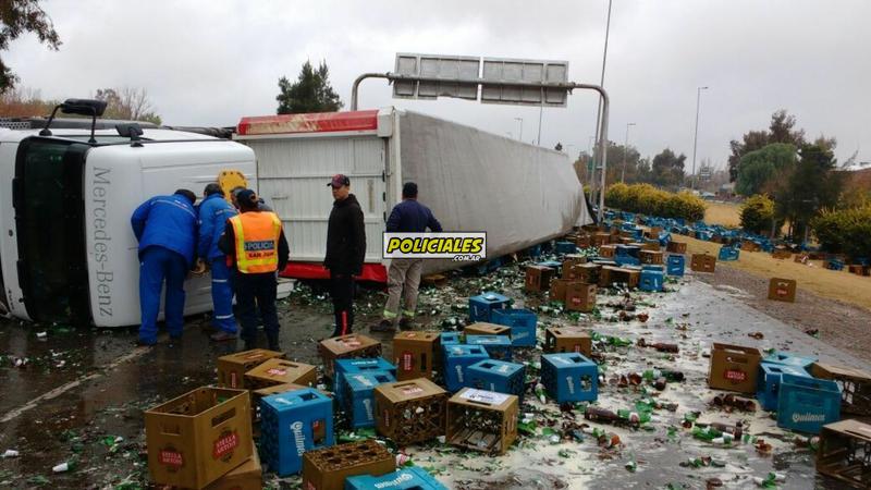 Accidente camión cervezas