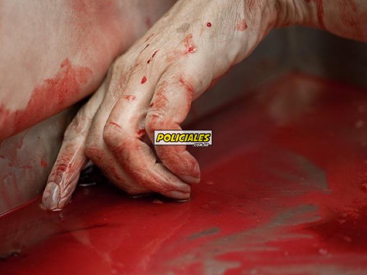 fotos-controvertidas-sangre-patrick-budenz