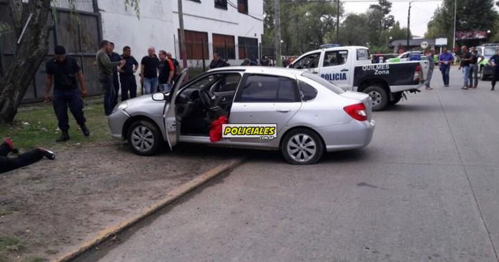 Muerto en auto