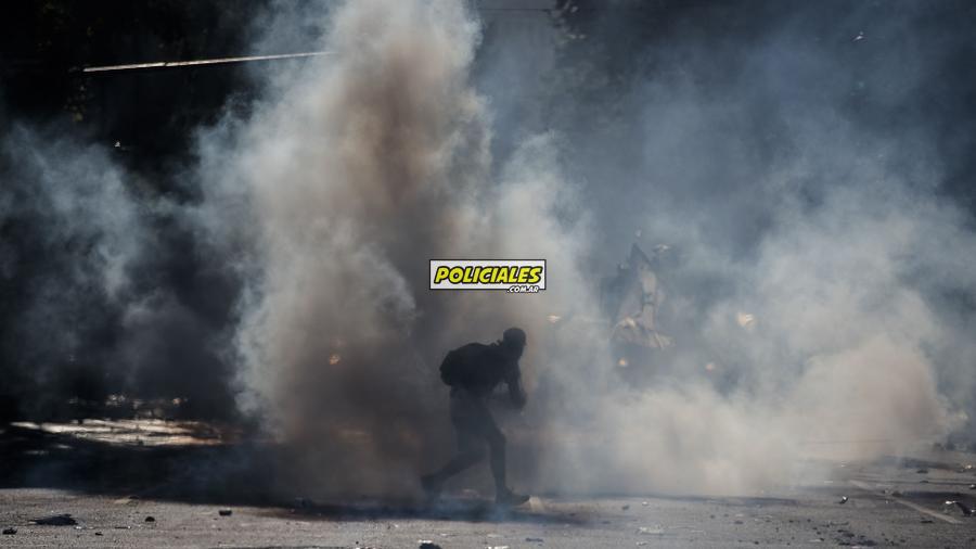 Congreso-represion-reforma-previsional-181217-58