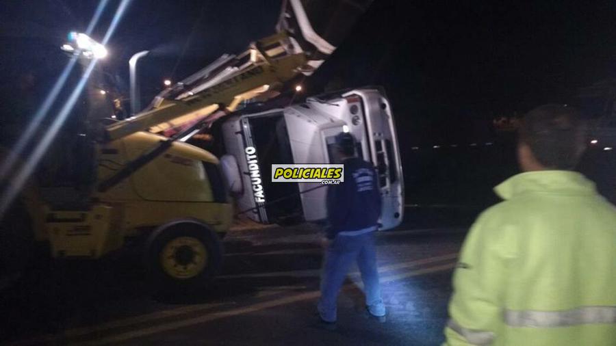 20882757_838825476242592_5038677195708779095_n